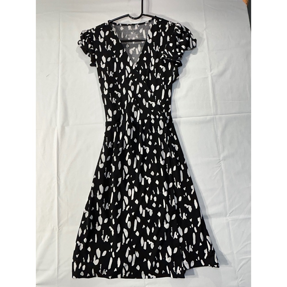 Nine West Womens Black White Abstract Print Wrap Dress Short Sleeve V-Neck Small